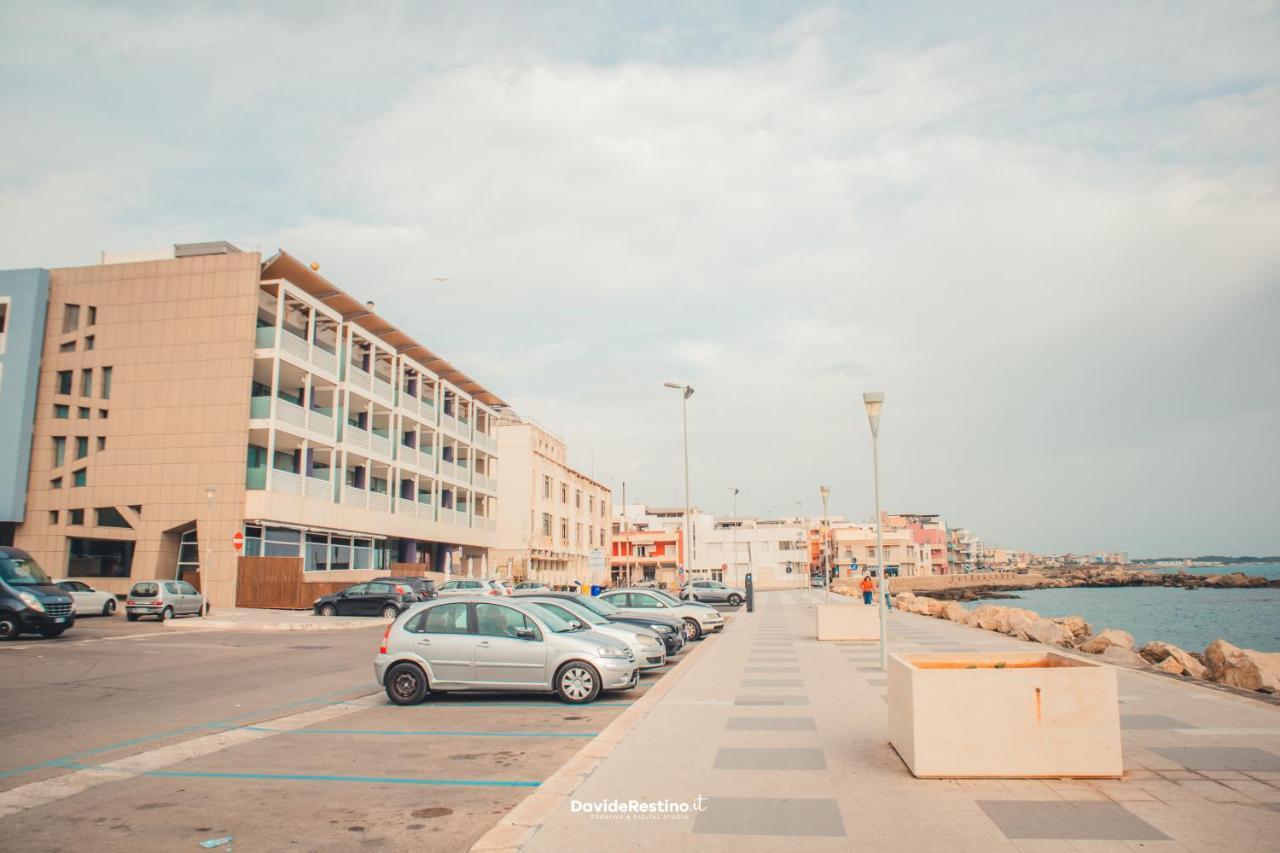 Minzoni Gallipoli Sul Mare E 130 Mt Dal Centro Exterior photo